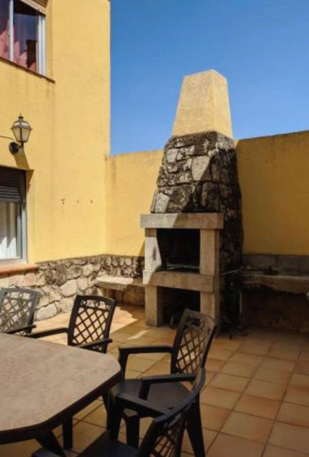 Hostal Casa Chore Hinojosa de Duero Bagian luar foto
